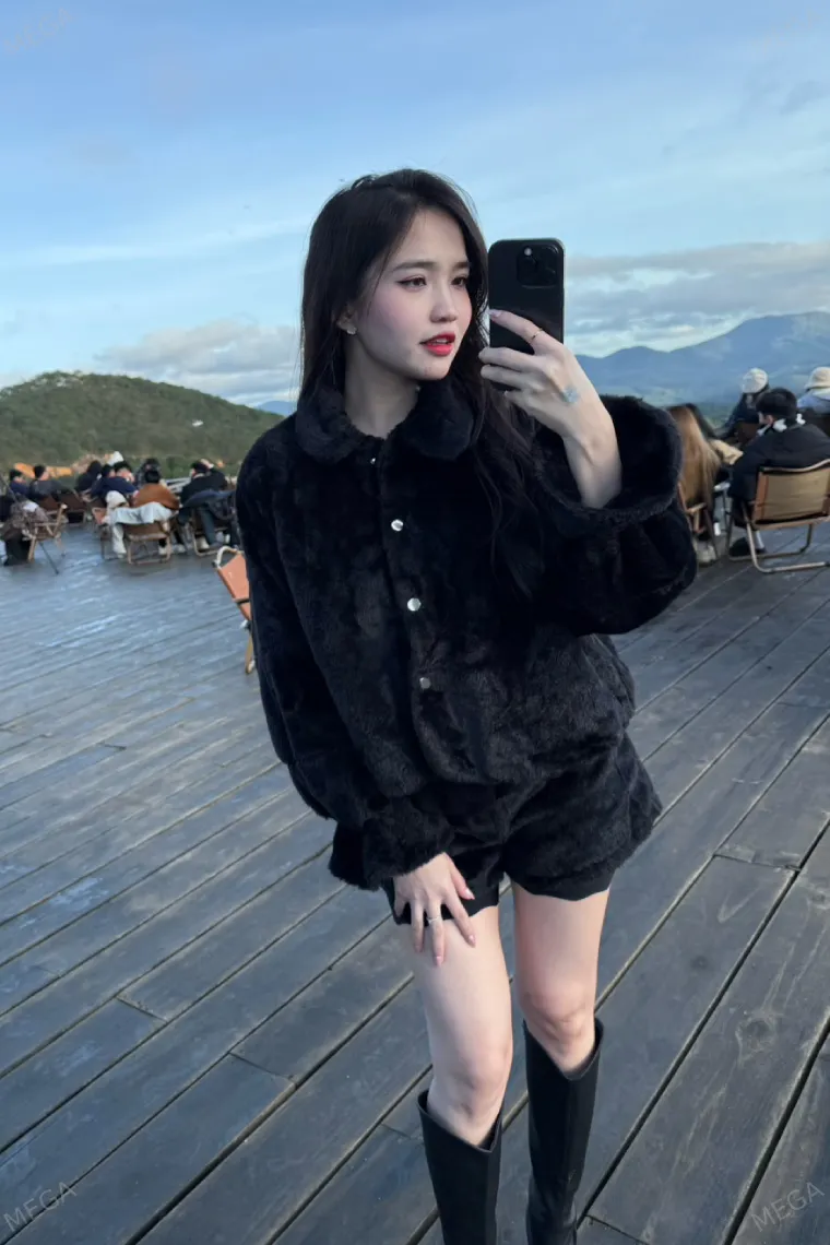 ホーチミンのレタントンのガールズバー MEI BARのメイさん