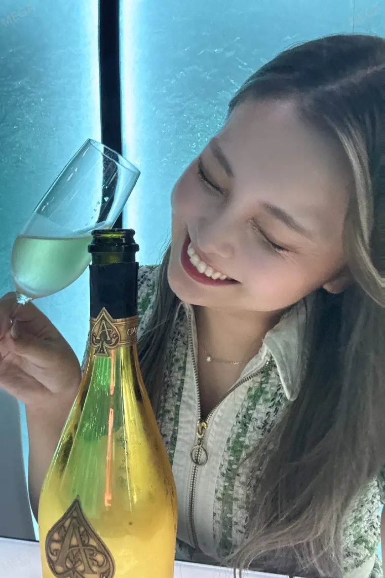 ホーチミンのファンビッチャンのガールズバー Suzune Girl’s Barの海音（アマネ）さん