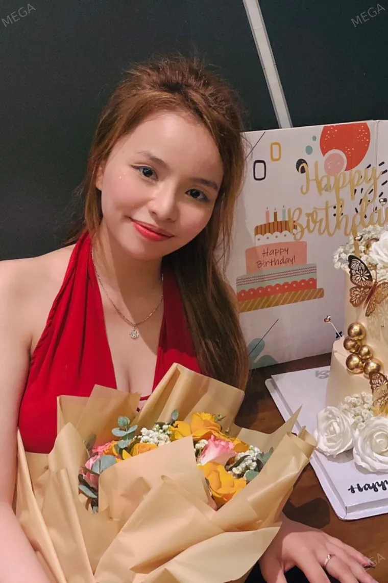 ダナンのガールズバー GOD Bar Loungeのアザミさん