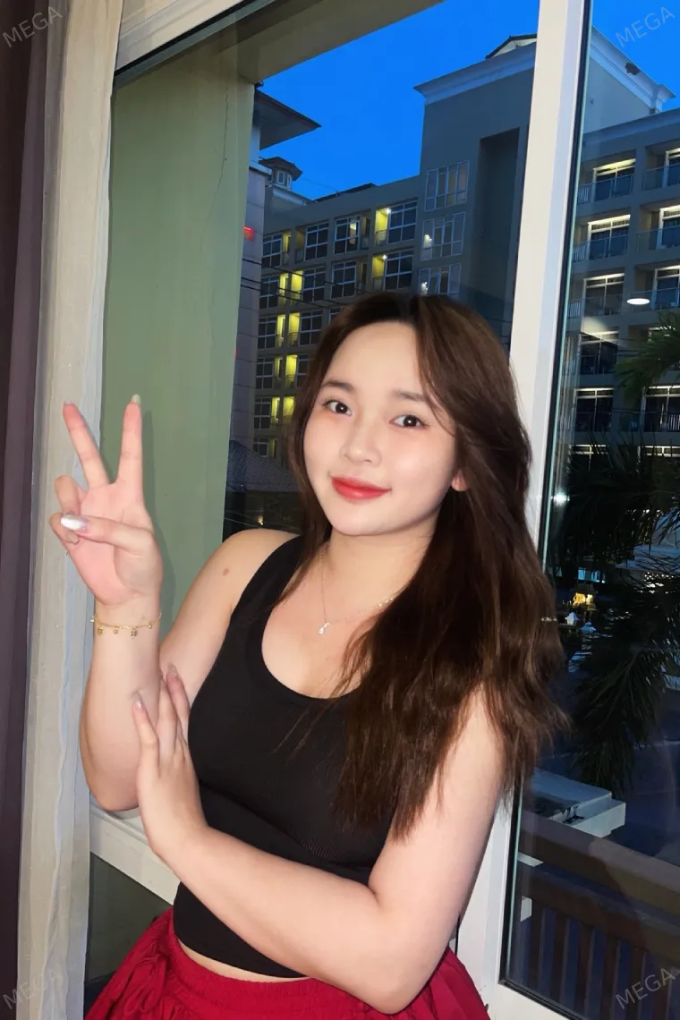 ダナンのガールズバー GOD Bar Lounge2のハスさん