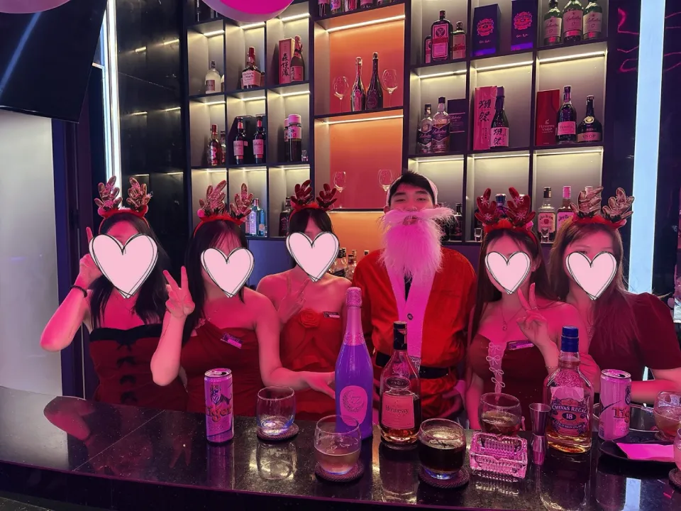 Rabbit12 -Lounge店舗写真