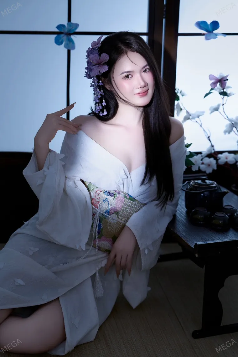 ダナンのガールズバー GOD Bar Loungeのサラさん