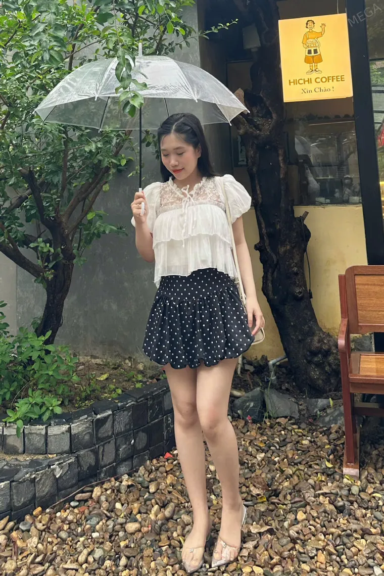 ダナンのガールズバー BUBBLE TOKYOのエリさん