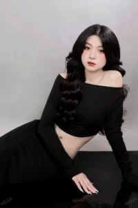 ハノイのリンランのガールズバー Bar lounge 楽しいのミオさん